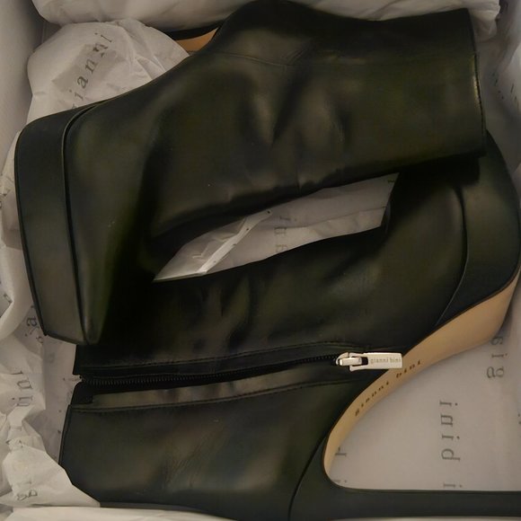 Gianni Bini Conelle ankle boots size 7 - Picture 8 of 8